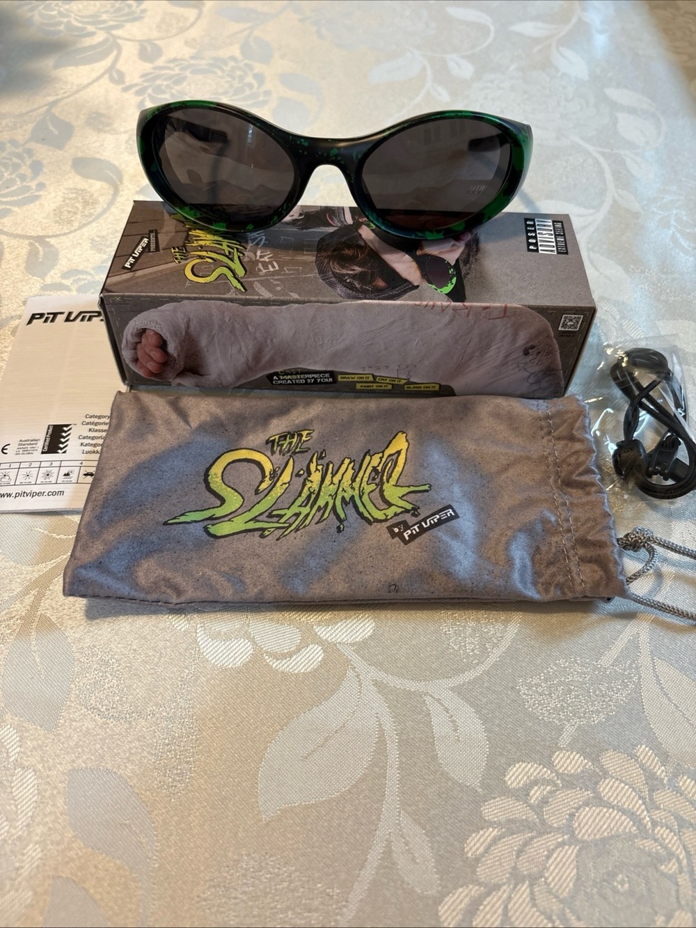 Pit ViperThe Slammer The Slime lens Smoke New
